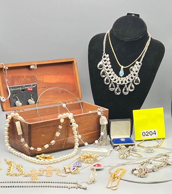 Filled to the Brim Online Auction, November 21 – 30